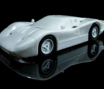 22070 Ford GT40 MKIV White Paintable - Front Angle