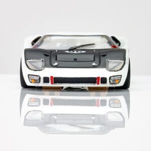 22057 Ford GT40 MKII #96 Daytona - Front Profile
