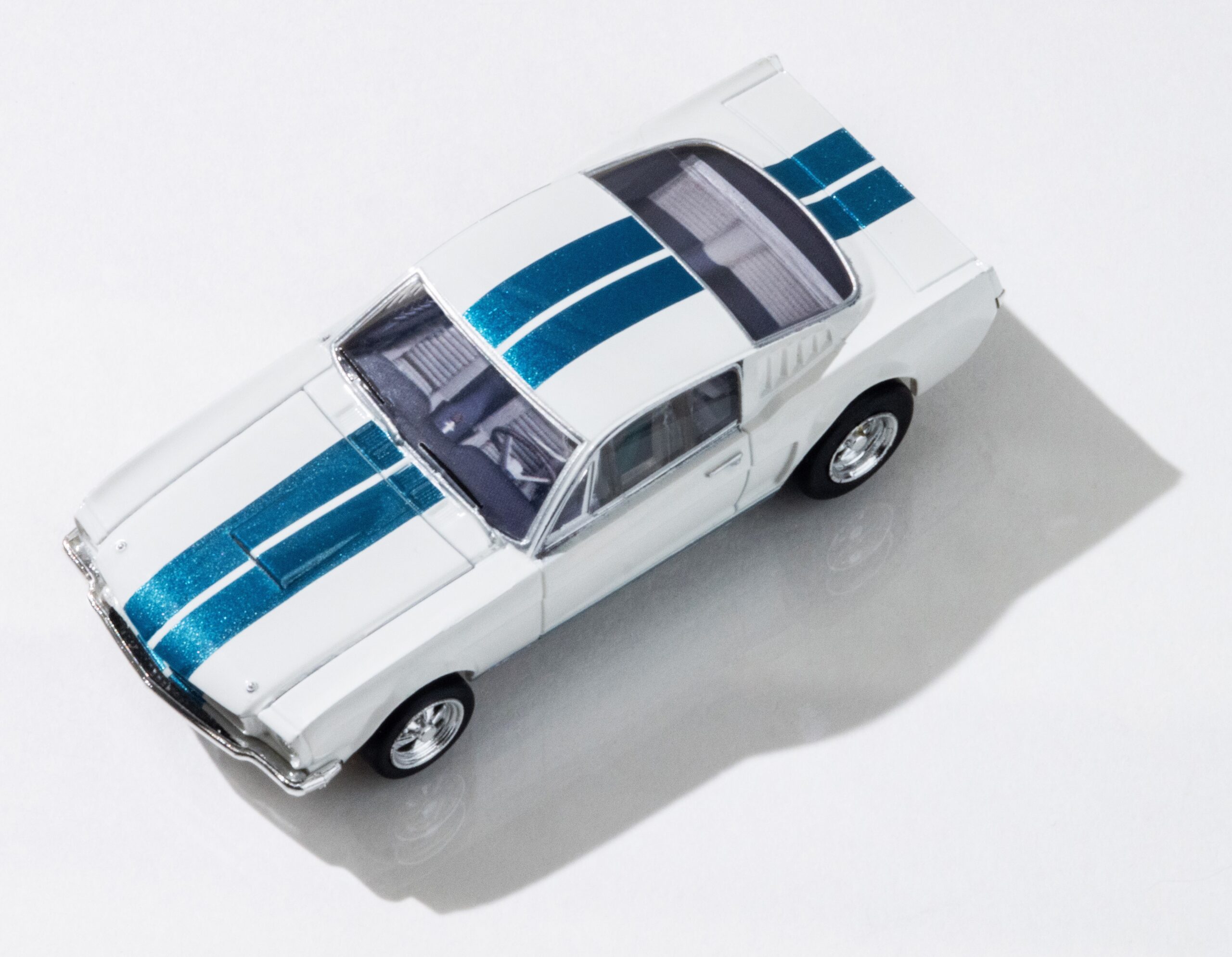 22068 Shelby Mustang GT350 WhtBlu - Top