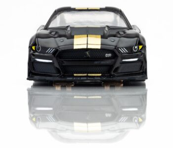 22082 Mustang GT500H 2022 Blk/Gld - Front