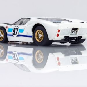 22058 Ford GT40 1966 Daytona No.97 - Left Rear Angle