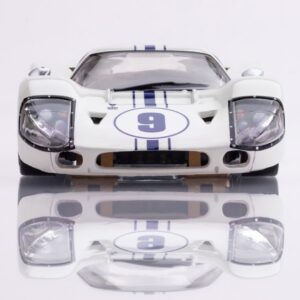 22078 Ford GT40 MKIV #9 Wht - Front