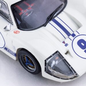 22078 Ford GT40 MKIV #9 Wht - Top Detail