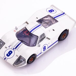 22078 Ford GT40 MKIV #9 Wht - Top