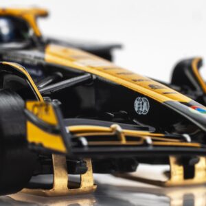 22104 McLaren F1 MCL38 #81 AU Nose Angle Detail