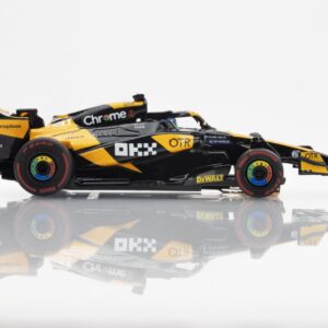 22104 McLaren F1 MCL38 #81 AU Right Side