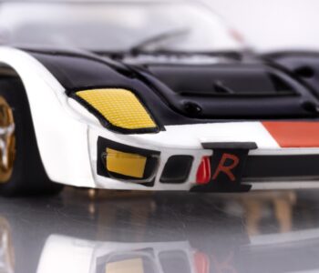 22059 GT40 MKIIB #98 Daytona - Front Detail