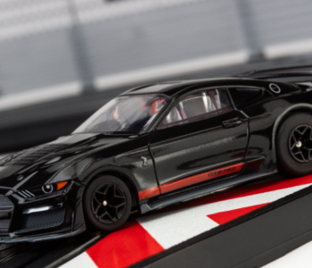 Shelby Mustang GT500 Code Red 2022 - Track Shot