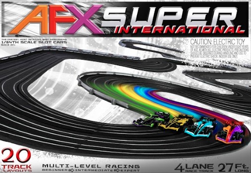 22157 Super International Box Art
