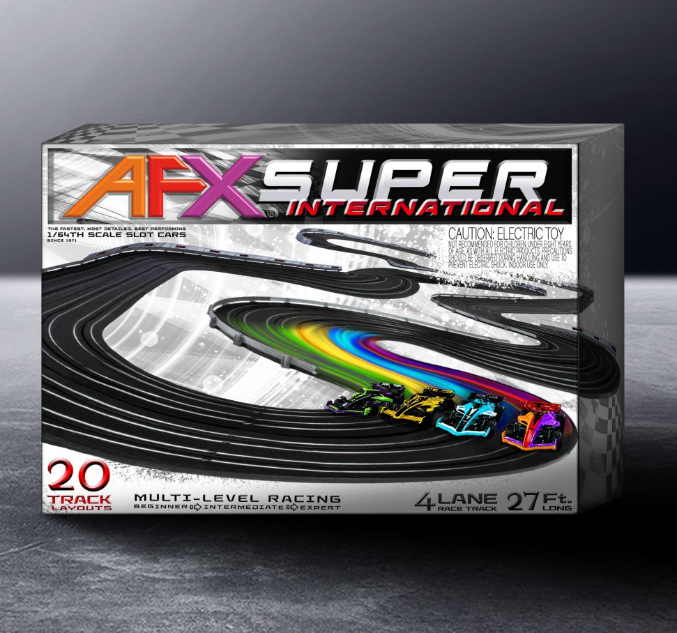 Super International Dynamic Box Art